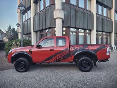 Gebraucht Ford Ranger XL 143 PS (105 kW) 2011 Nifty red / canyon red Pickup