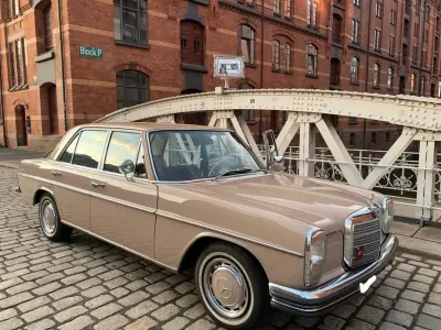 Gebraucht Mercedes W114 60 PS (44 kW) 1972 Beige Limousine