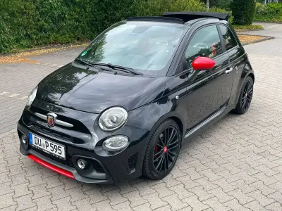 Gebraucht Abarth 595C Pista 160 PS (117 kW) 2019 Colore esterno scorpione nero Cabrio