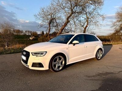 Gebraucht Audi A3 Sport 190 PS (139 kW) 2019 Weiß Limousine