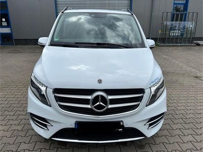 Mercedes V250