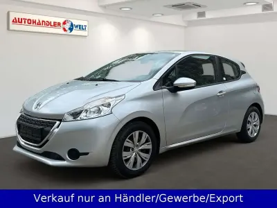 Gebraucht Peugeot 208 68 PS (50 kW) 2015 Grau Kleinwagen
