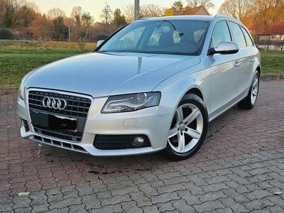 Silber Gebraucht 2010 Audi A4 Kombi | 6.899 € (Fairer Preis)