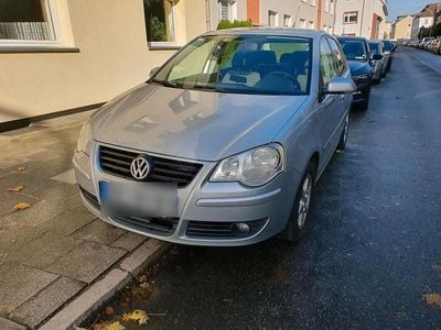 Gebraucht VW Polo 80 PS (58 kW) 2006 Silber Kleinwagen