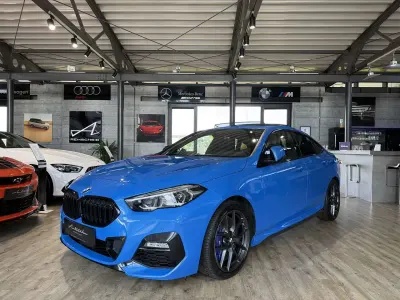 Gebraucht BMW 220 M Sport 190 PS (139 kW) 2019 Misano blau metallic Limousine