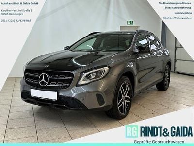 Gebraucht Mercedes GLA180 Night 122 PS (89 kW) 2019 Met. (grau SUV