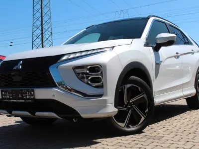 Gebraucht Mitsubishi Eclipse Cross Top 188 PS (138 kW) 2022 Weiß SUV