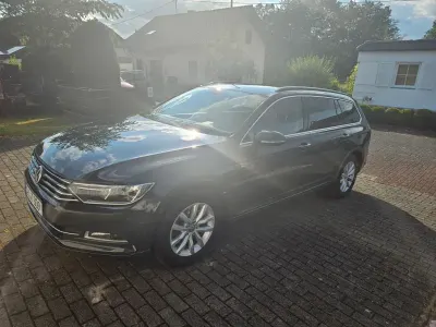 Gebraucht VW Passat Comfortline 150 PS (110 kW) 2017 Grau Kombi