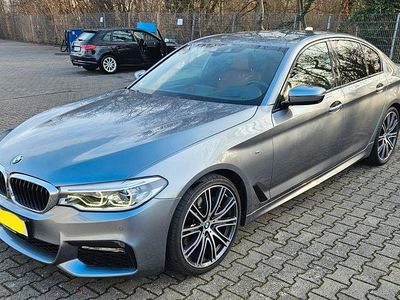 Gebraucht BMW 530 Shadowline 265 PS (194 kW) 2017 Grau Limousine