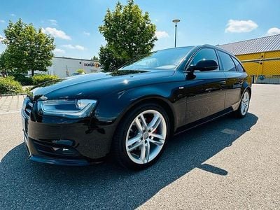 Schwarz Gebraucht 2012 Audi A4 S-Line Kombi | 11.800 € (Teuer)