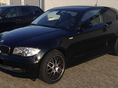 Gebraucht BMW 116 Performance 116 PS (85 kW) 2009 Schwarz Kleinwagen