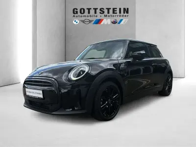 Gebraucht Mini Cooper Classic 136 PS (100 kW) 2023 Schwarz Kleinwagen