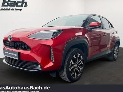 Gebraucht Toyota Yaris Cross 116 PS (85 kW) 2022 Rot SUV