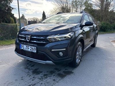 Gebraucht Dacia Sandero Stepway 110 PS (80 kW) 2023 Grau Limousine