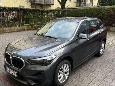 Gebraucht BMW X1 141 PS (103 kW) 2019 Grau SUV