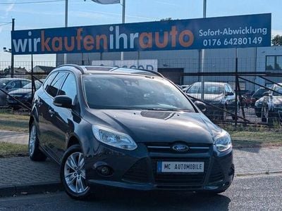 Grau Gebraucht 2011 Ford Focus Trend Kombi | 4.499 € (Fairer Preis)