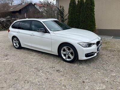 Gebraucht BMW 320 Sport Line 184 PS (135 kW) 2014 Weiß Kombi