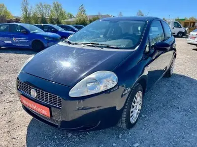 Gebraucht Fiat Grande Punto Dynamic 78 PS (57 kW) 2009 Blau Kleinwagen