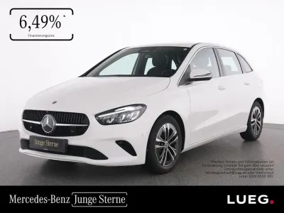 Gebraucht Mercedes B200 Progressive 163 PS (119 kW) 2025 Weiß Kleinwagen
