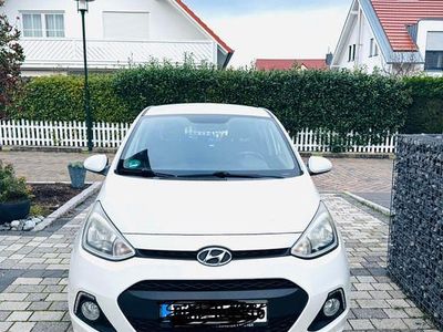 Weiß Gebraucht 2014 Hyundai i10 Kleinwagen | 4.500 € (Fairer Preis)