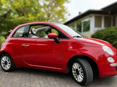 Używany Fiat 500C Lounge 69 KM (50 kW) 2015 Czerwony Kabriolet
