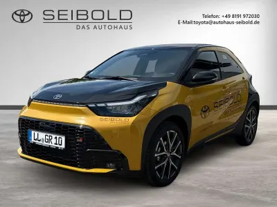 Gebraucht Toyota Aygo X Sport 116 PS (85 kW) 2026 Mustard / black mica SUV