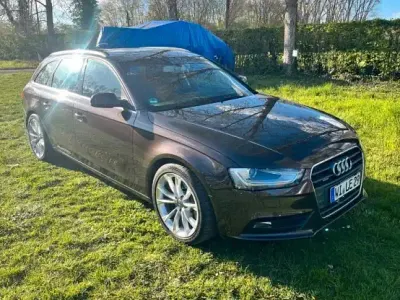 Gebraucht Audi A4 150 PS (110 kW) 2014 Braun Kombi