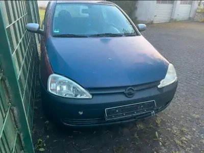 Gebraucht Opel Corsa 85 PS (62 kW) 2003 Rot Kleinwagen
