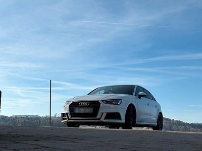 Gebraucht Audi A3 S-Line 150 PS (110 kW) 2019 Weiß Limousine