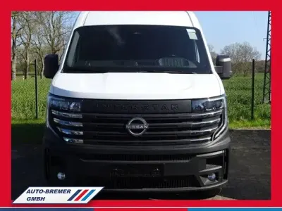 Gebraucht Nissan Interstar 150 PS (110 kW) 2025 Mineral white (s) Van