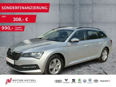 Gebraucht Skoda Superb Ambition 150 PS (110 kW) 2024 Brillantsilber metallic Kombi