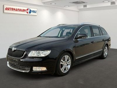 Gebraucht Skoda Superb Elegance 140 PS (102 kW) 2011 Schwarz Kombi