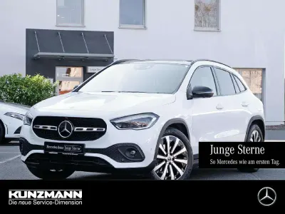 Usata Mercedes GLA220 Progressive 190 CV (139 kW) 2021 Bianco SUV