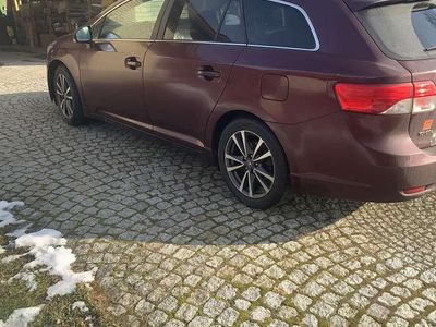 Gebraucht Toyota Avensis Multidrive S 147 PS (108 kW) 2012 Rot Kombi