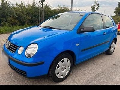 Gebraucht VW Polo 60 PS (44 kW) 2003 Blau Kleinwagen