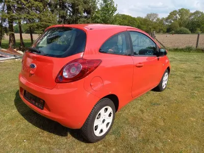 Gebraucht Ford Ka Titanium 69 PS (50 kW) 2009 Rot Kleinwagen
