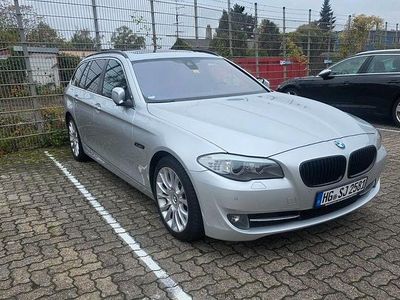 Gebraucht BMW 525 Performance 218 PS (160 kW) 2012 Silber Kombi