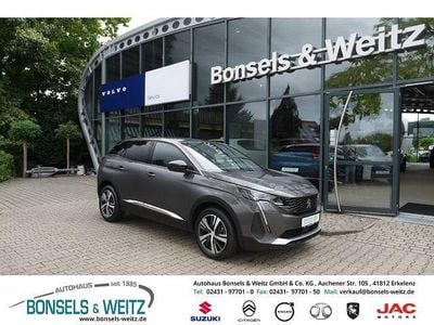 Usado Peugeot 3008 Allure 145 CV (106 kW) 2024 Gris SUV