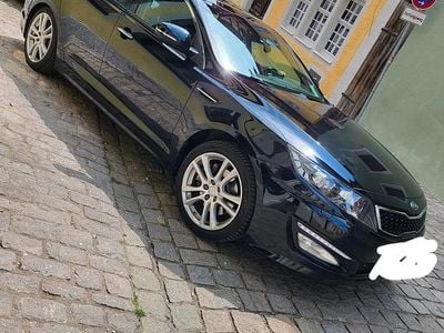 Gebraucht Kia Optima Spirit 136 PS (100 kW) 2013 Schwarz Limousine
