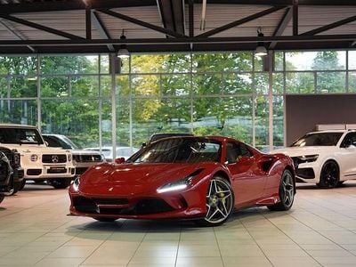 Gebraucht Ferrari F8 721 PS (530 kW) 2023 Rot Cabrio