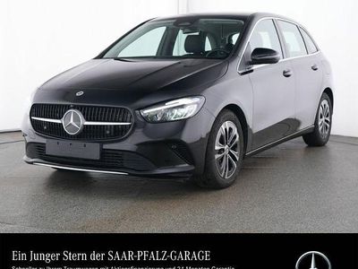 Gebraucht Mercedes B180 Progressive 136 PS (100 kW) 2024 Lack kosmosschwarz Van / Kleinbus