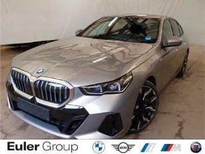 Second-hand BMW 540 M Sport 286 CP (210 kW) 2025 Gri Berlinǎ