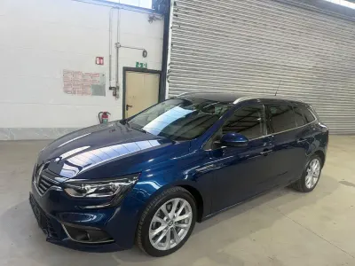 Gebraucht Renault Mégane GrandTour Intens 131 PS (96 kW) 2017 Blau Kombi