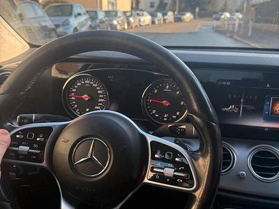 Schwarz Gebraucht 2019 Mercedes E200 Limousine | 12.500 € (Fairer Preis)