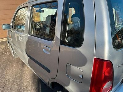 Gebraucht Opel Agila 80 PS (58 kW) 2006 Grau Kleinwagen