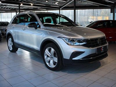 Gebraucht VW Tiguan Move 150 PS (110 kW) 2023 Silber SUV
