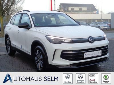 Gebraucht VW Tiguan Goal 150 PS (110 kW) 2025 Weiss SUV