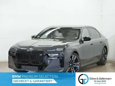Gebraucht BMW i7 M Sport 484 kW (659 PS) 2025 Bmw individual dravitgrau Limousine