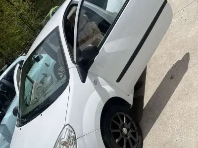 Gebraucht Renault Twingo Authentique 58 PS (42 kW) 2009 Kleinwagen