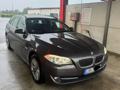 Gebraucht BMW 520 184 PS (135 kW) 2011 Kombi